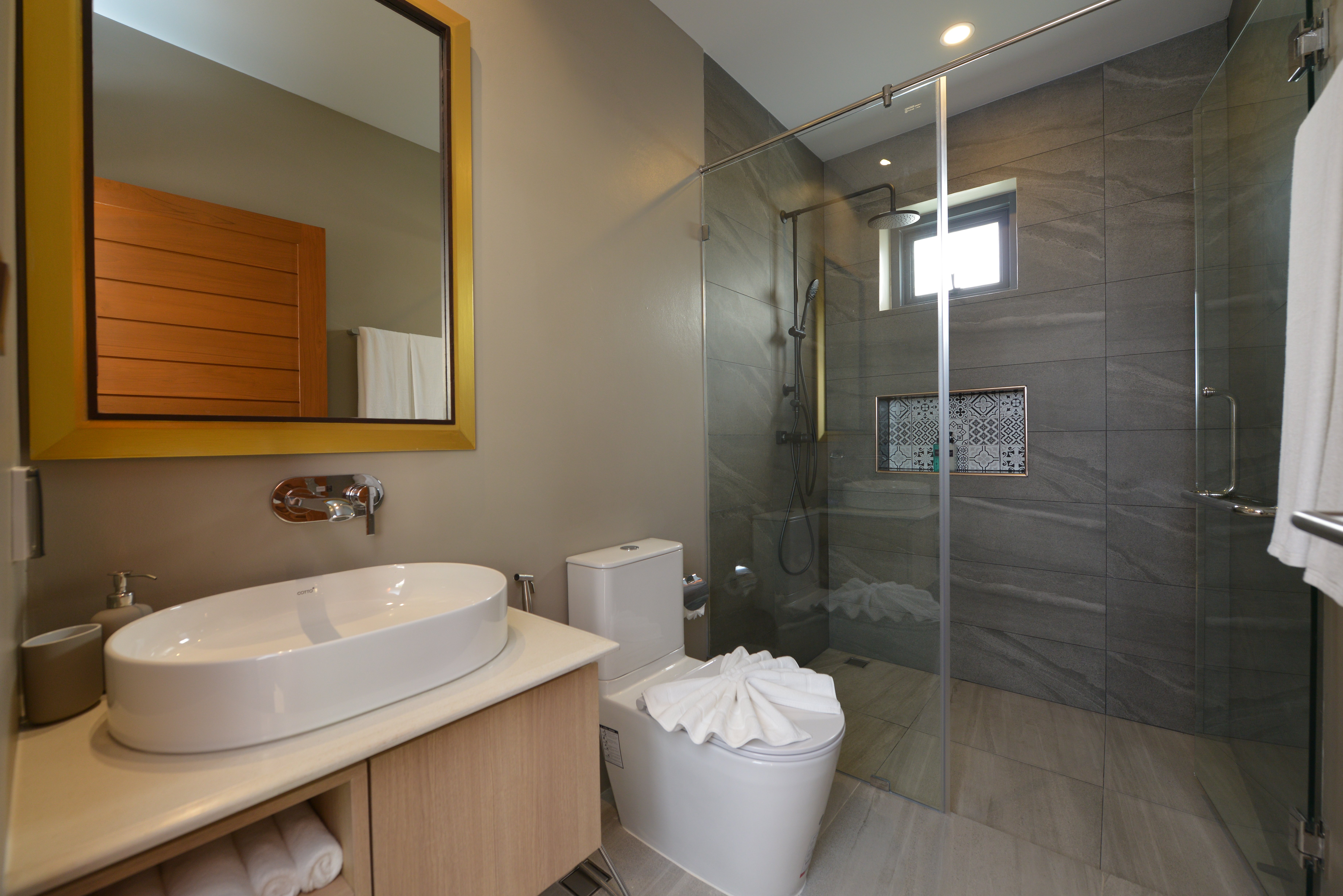 Le Resort and Villas Rawai 8